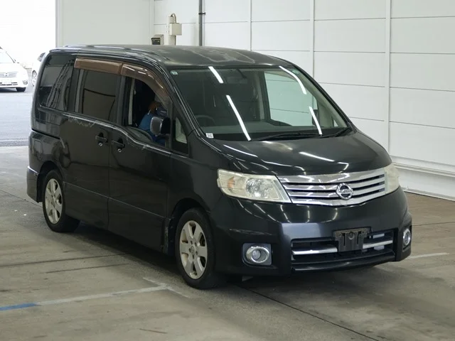 Nissan Serena 2007