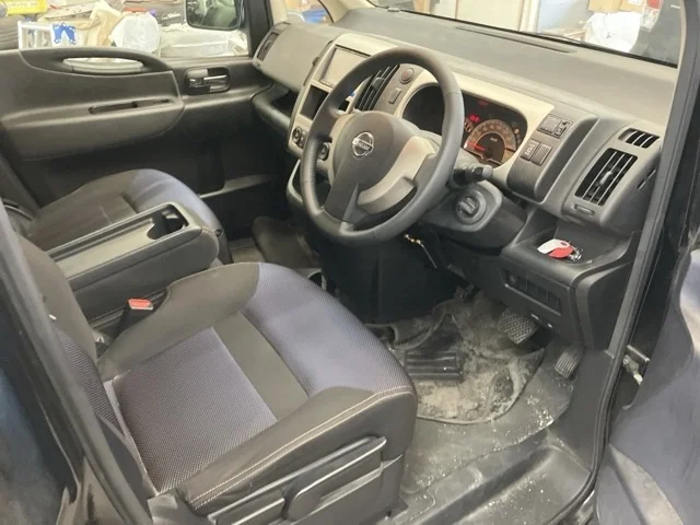 Nissan Serena  с аукциона в Японии