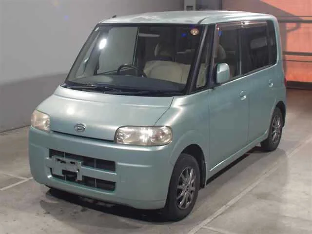Daihatsu Tanto 2004