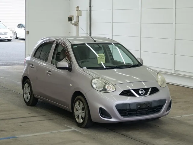 Nissan March 2013