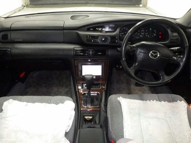 Mazda Millenia  с аукциона в Японии
