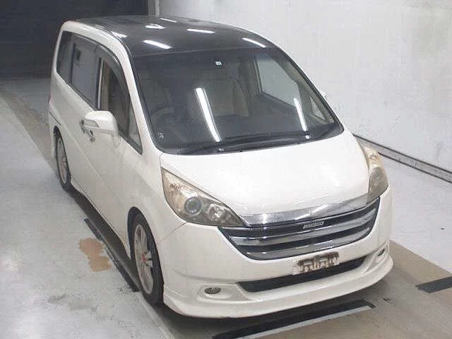 Honda Stepwgn 2005