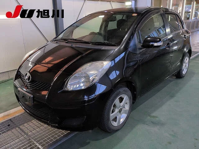 Toyota Vitz 2010