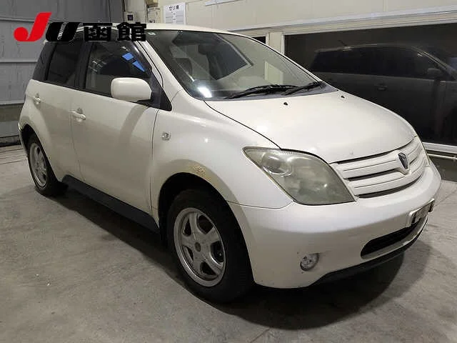Toyota Ist  с аукциона в Японии