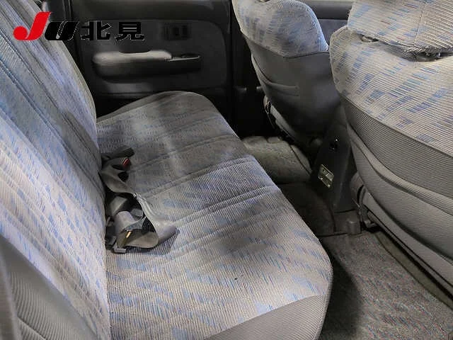 Toyota Hilux  с аукциона в Японии