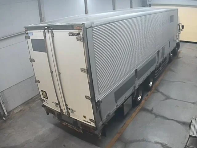Nissan UD  с аукциона в Японии