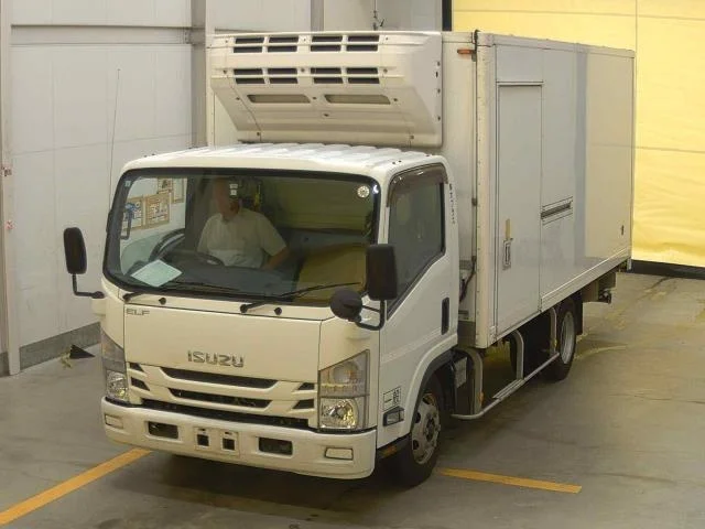 Isuzu Elf 2019