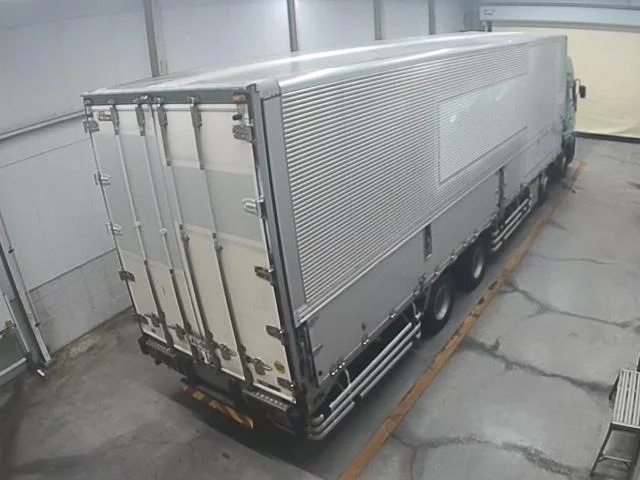 Nissan UD  с аукциона в Японии