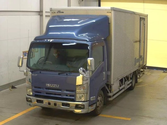 Isuzu Elf 2012