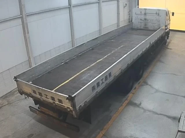 Nissan UD  с аукциона в Японии