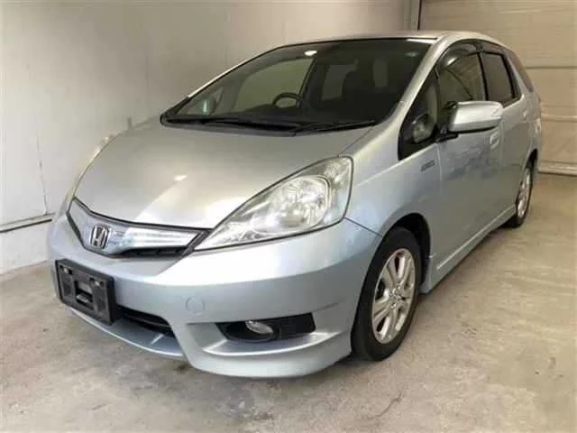Honda Fit Shuttle 2013
