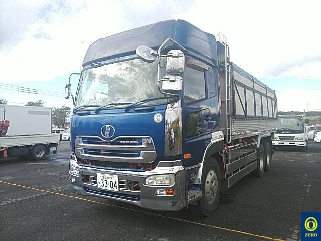 NISSAN DIESEL (UD) QUON  с аукциона в Японии