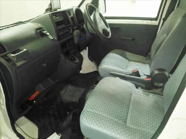 Daihatsu Hijet Cargo 2017
