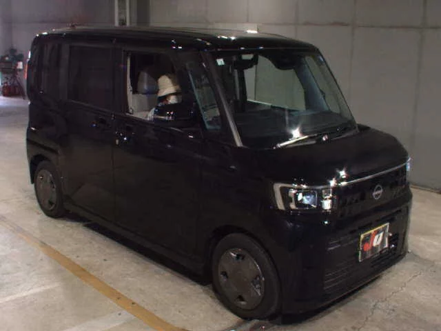 Nissan Roox  с аукциона в Японии