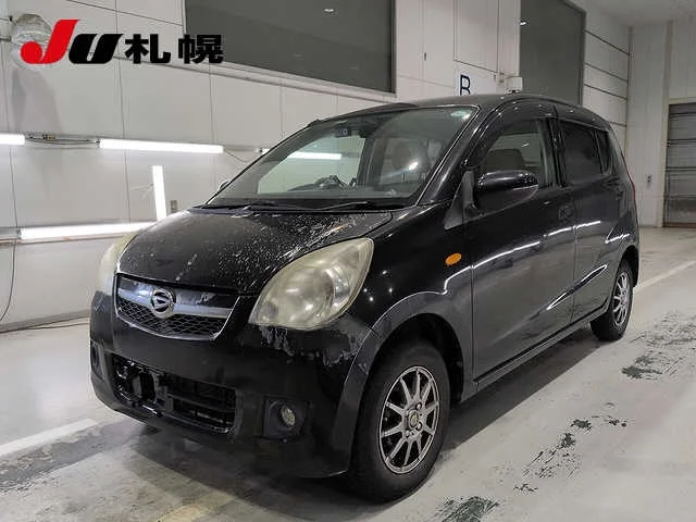 Daihatsu Mira 2010