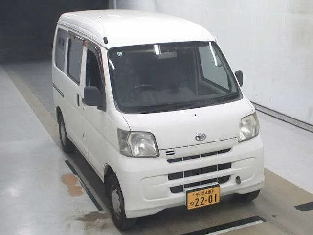 Daihatsu Hijet Cargo 2013