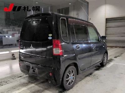 Mitsubishi Toppo