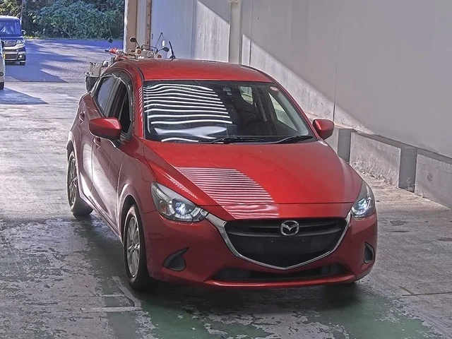 Mazda Demio 2015