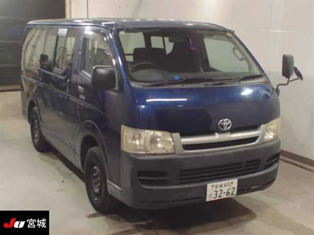 Toyota HiAce Van 2006