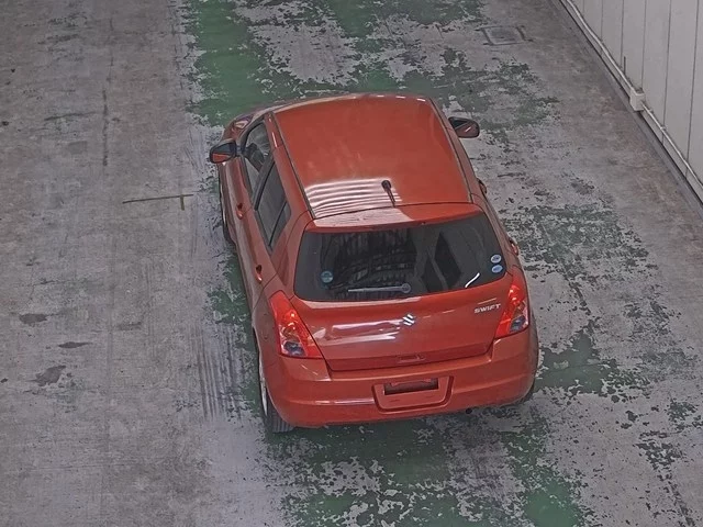 Suzuki Swift  с аукциона в Японии