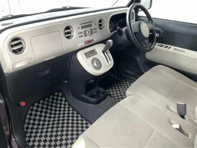 Daihatsu Mira Cocoa 2009
