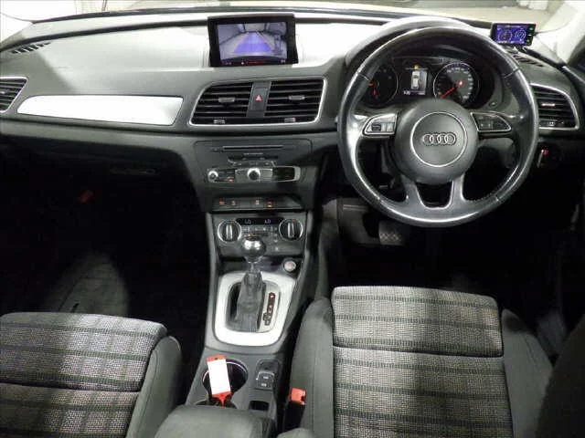 Audi Q3  с аукциона в Японии