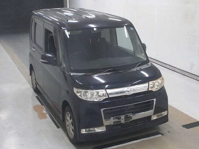 Daihatsu Tanto 2009