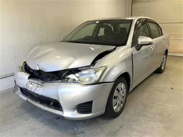 Toyota Corolla Axio 2012