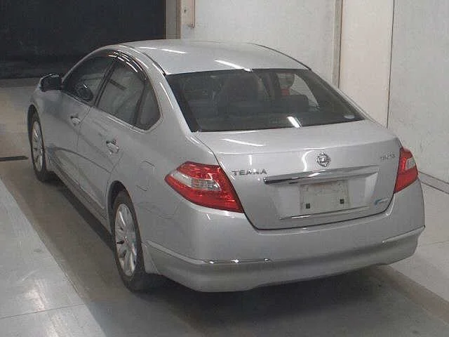 Nissan Teana  с аукциона в Японии