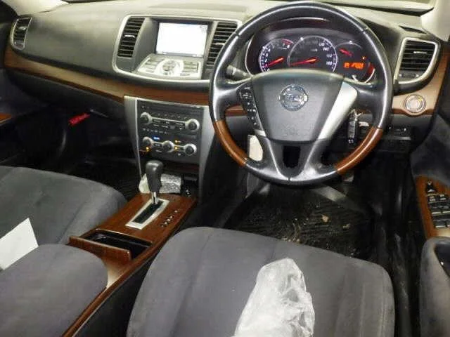 Nissan Teana  с аукциона в Японии