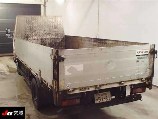 Hino Dutro  с аукциона в Японии