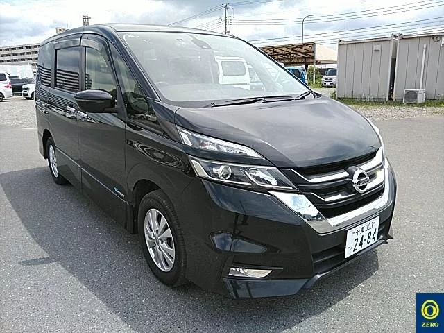 Nissan Serena  с аукциона в Японии
