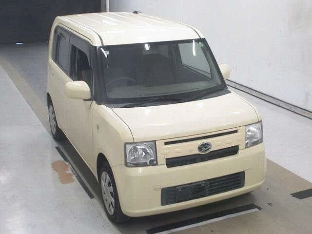 Daihatsu Move Conte 2011