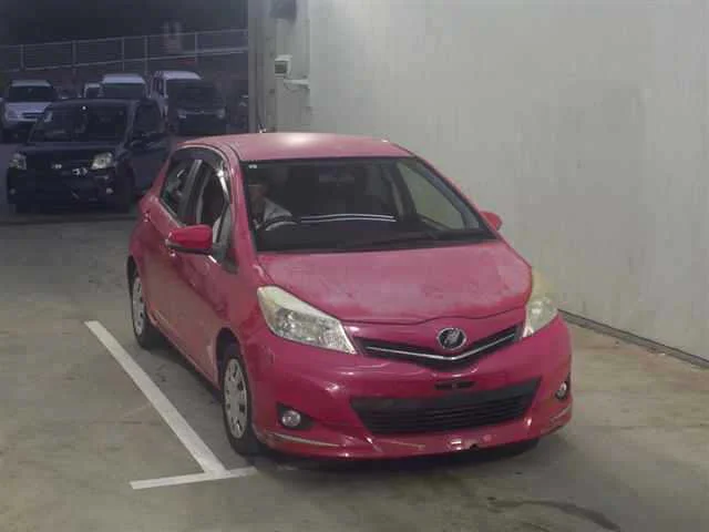 Toyota Vitz 2012