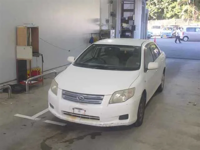 Toyota Corolla Axio  с аукциона в Японии