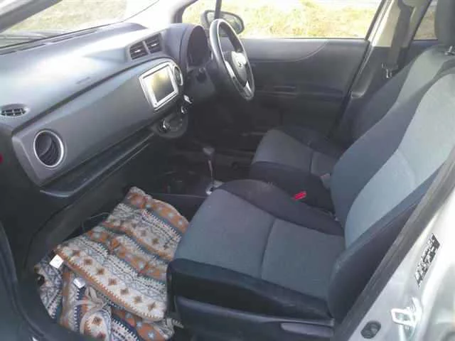 Toyota Vitz 2012