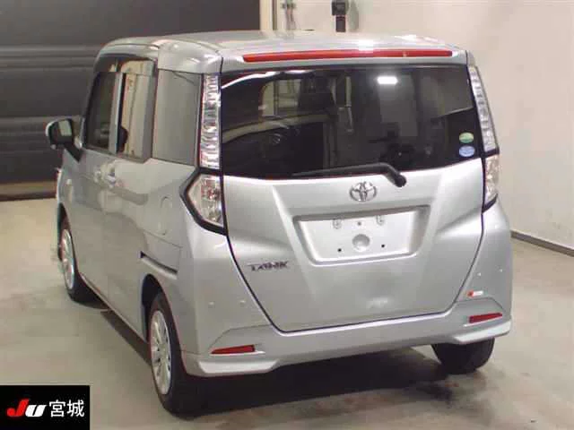 Toyota Tank 2019