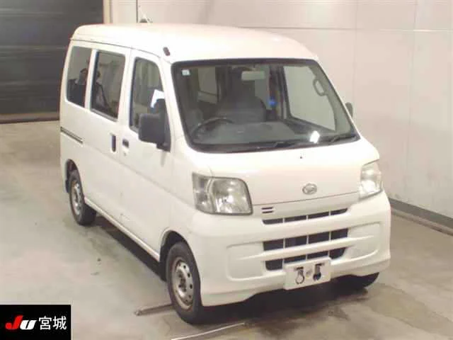 Daihatsu Hijet Cargo 2016