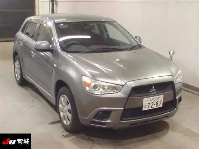 Mitsubishi RVR 2012