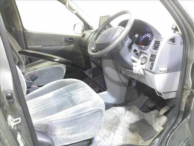 Toyota Granvia  с аукциона в Японии