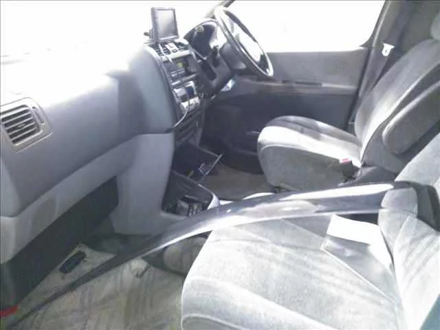Toyota Granvia  с аукциона в Японии