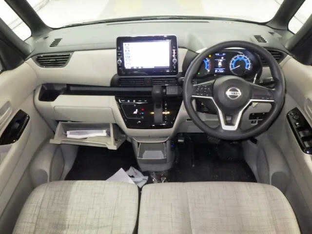 Nissan Roox 2022
