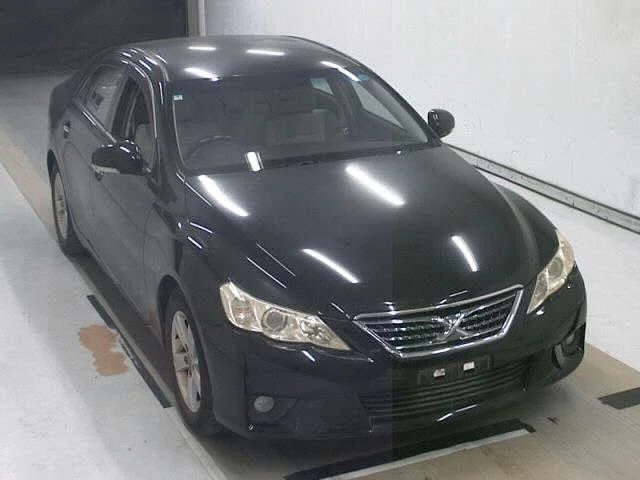 Toyota Mark X 2010