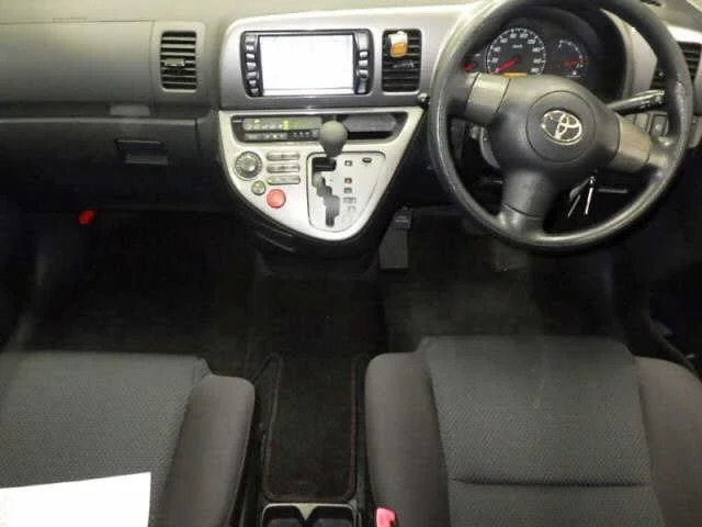 Toyota Wish 2003