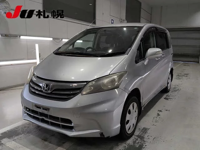 Honda Freed  с аукциона в Японии