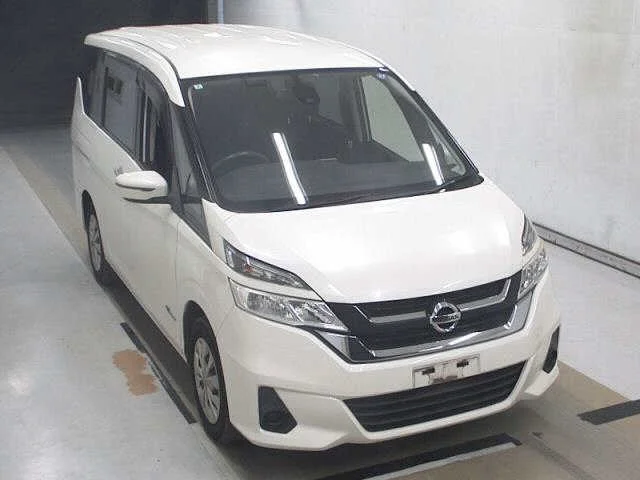 Nissan Serena 2018