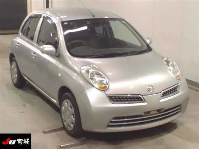 Nissan March 2010