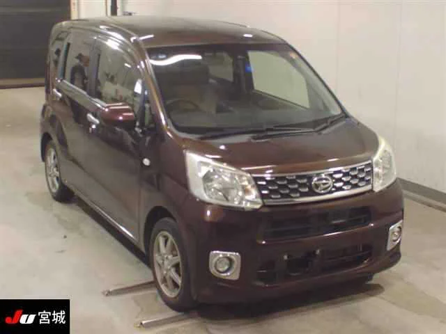 Daihatsu Move 2015