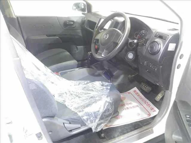 Mazda Familia  с аукциона в Японии