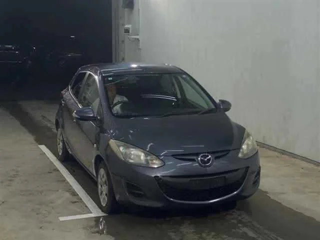 Mazda Demio 2012